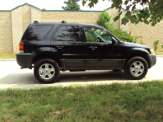 2004 Ford Escape SL 4x4 Regular Cab