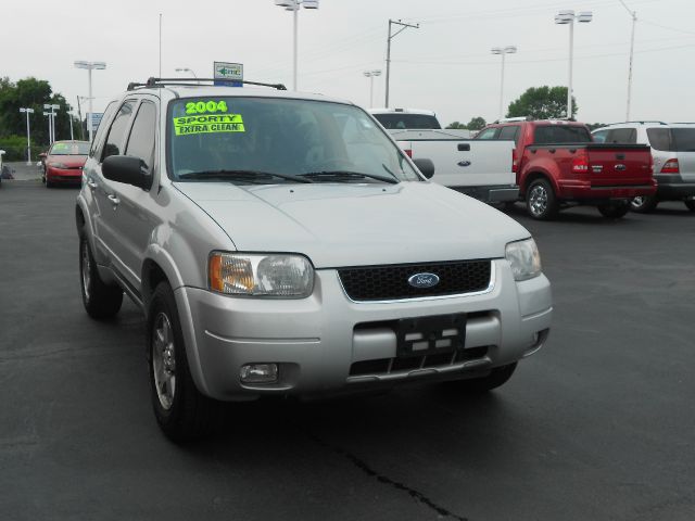 2004 Ford Escape Super