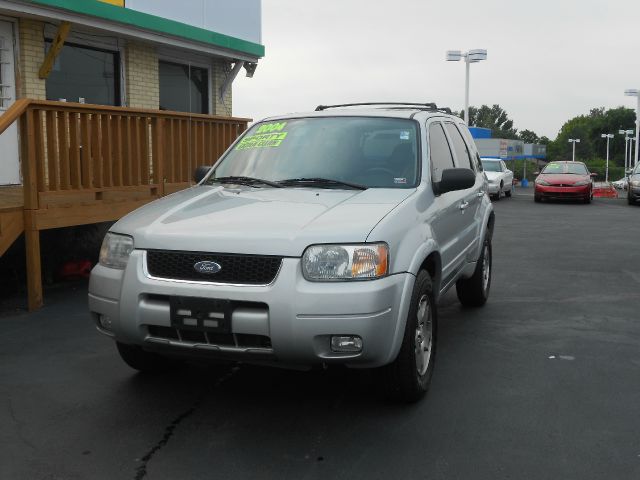 2004 Ford Escape Super