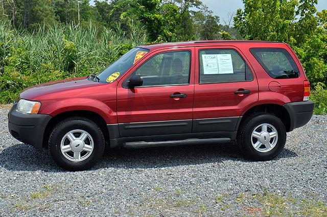 2004 Ford Escape XLS