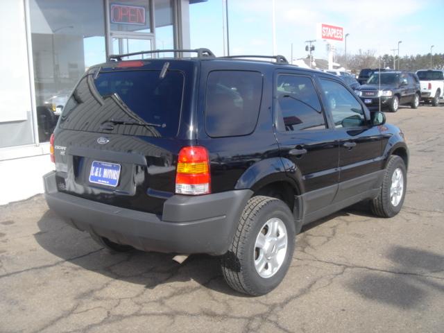 2004 Ford Escape Arc