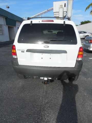 2004 Ford Escape SL 4x4 Regular Cab