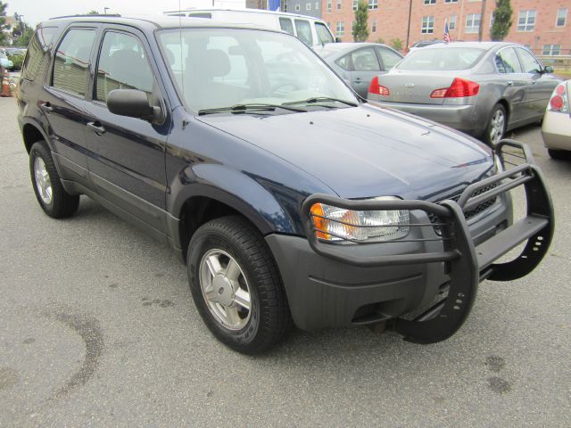 2004 Ford Escape Reg Cab 159.5 WB C5B