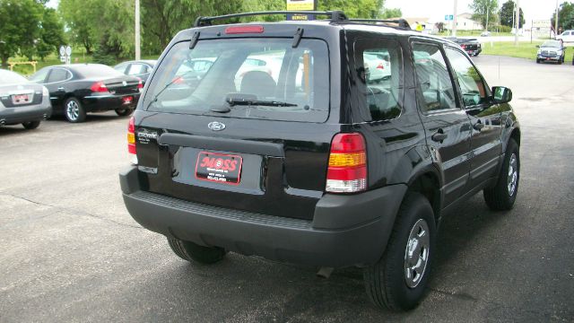 2004 Ford Escape T6 Sport Utility 4D