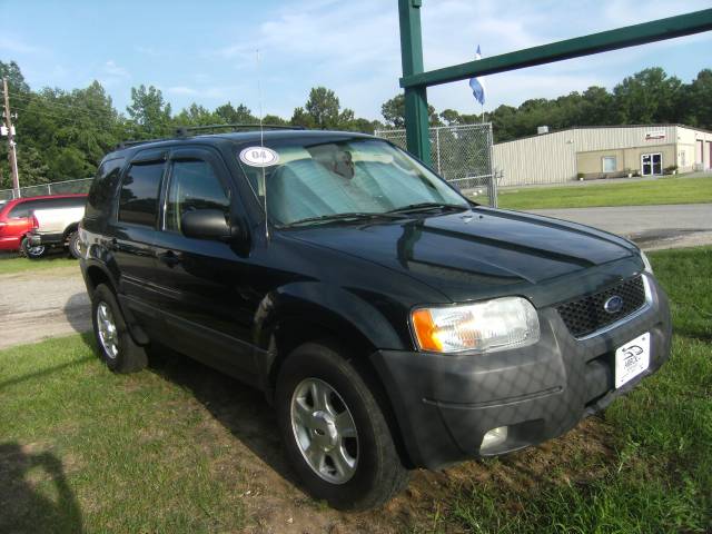 2004 Ford Escape ESi