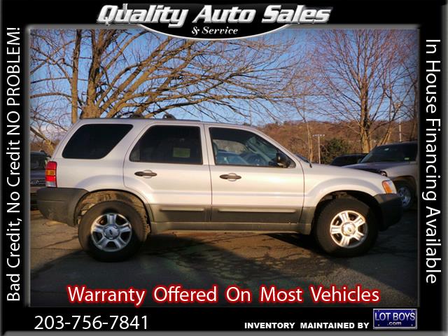 2004 Ford Escape ESi