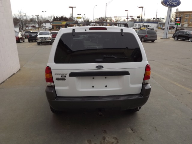 2004 Ford Escape SL 4x4 Regular Cab