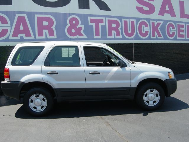 2004 Ford Escape Reg Cab 159.5 WB C5B