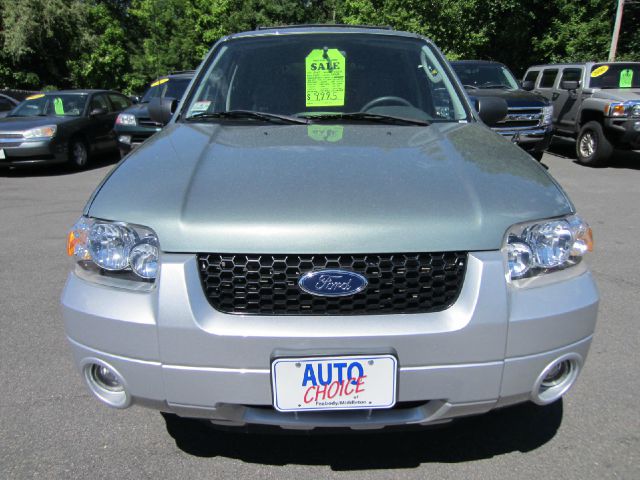 2005 Ford Escape X Hardtop