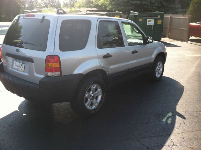 2005 Ford Escape SL 4x4 Regular Cab