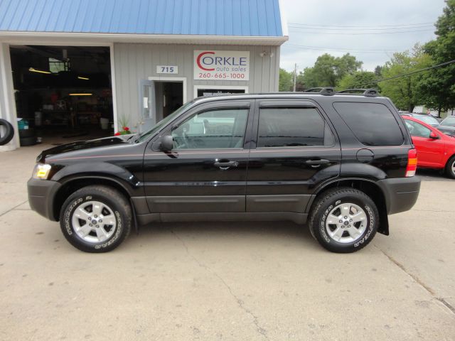 2005 Ford Escape Unknown