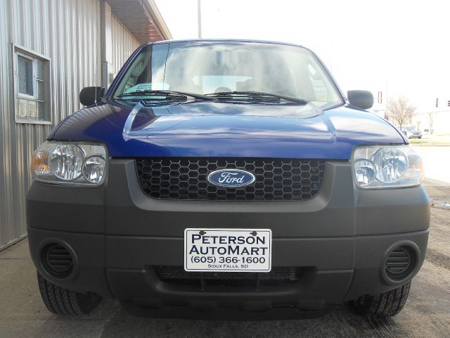 2005 Ford Escape Reg Cab 159.5 WB C5B