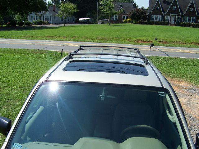 2005 Ford Escape Super