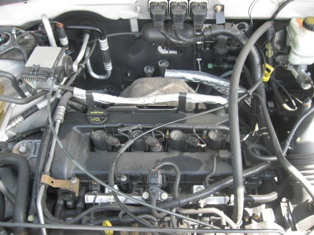 2005 Ford Escape Reg Cab 159.5 WB C5B