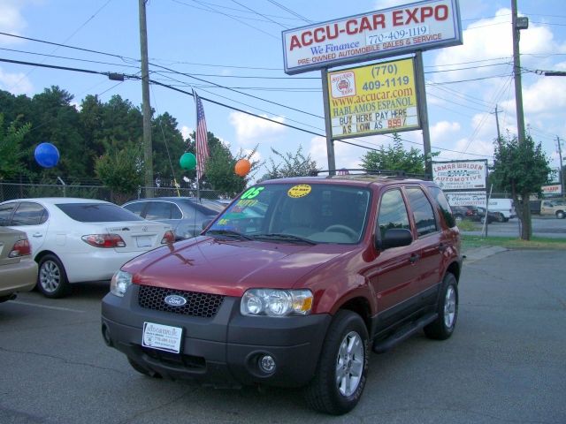 2005 Ford Escape SL 4x4 Regular Cab