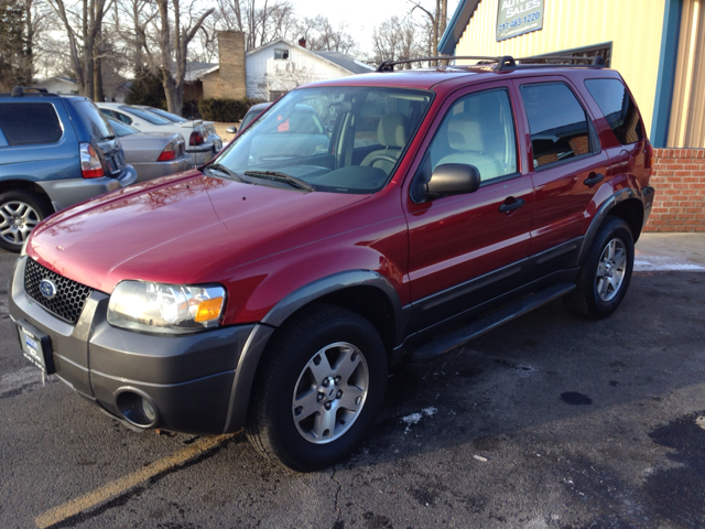 2005 Ford Escape SL 4x4 Regular Cab