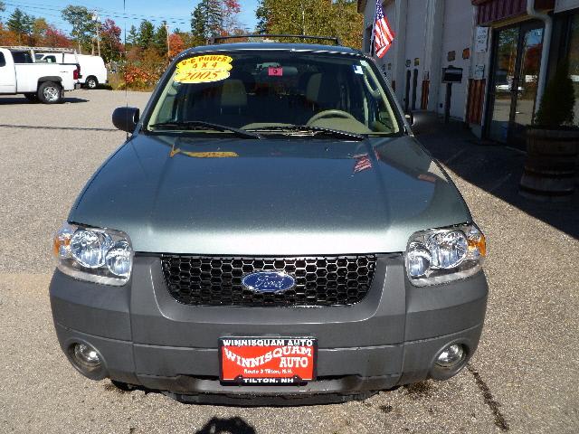 2005 Ford Escape ESi