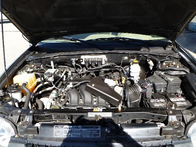 2005 Ford Escape ESi