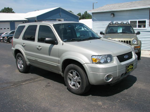2005 Ford Escape Super