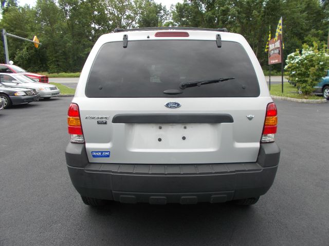 2005 Ford Escape SL 4x4 Regular Cab
