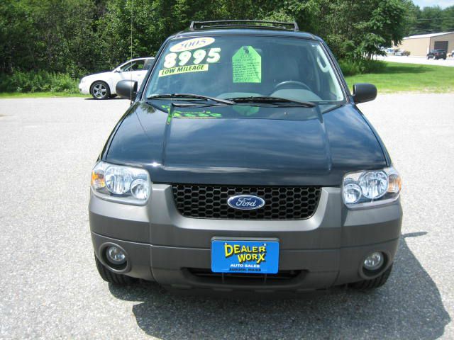 2005 Ford Escape SL 4x4 Regular Cab