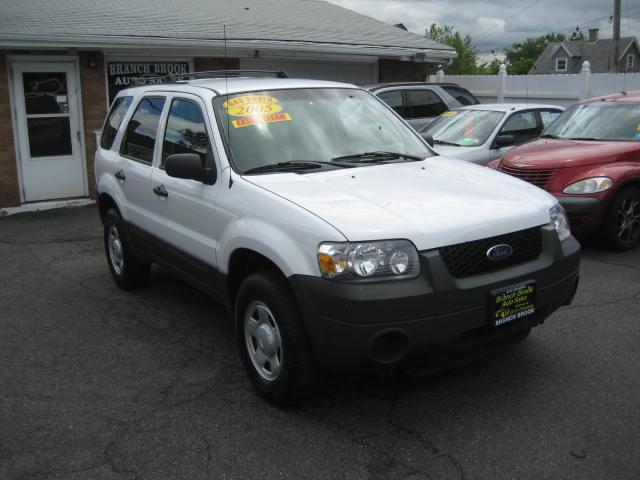 2005 Ford Escape Reg Cab 159.5 WB C5B