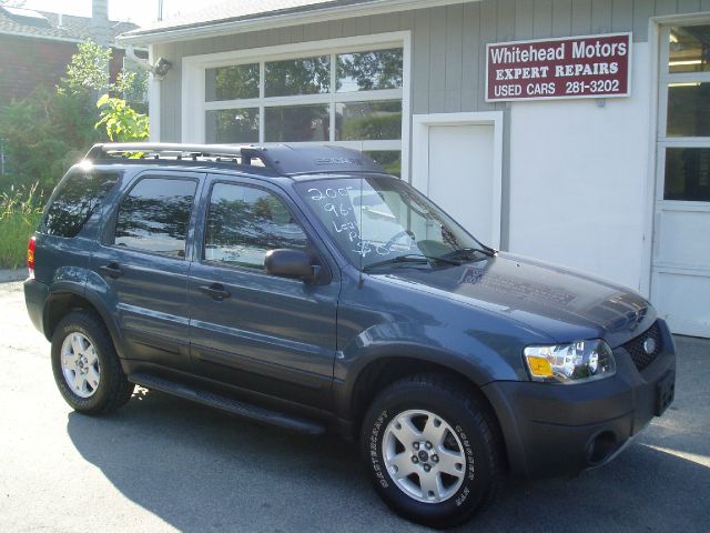 2005 Ford Escape SL 4x4 Regular Cab