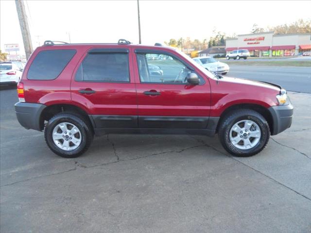 2005 Ford Escape Blackwood