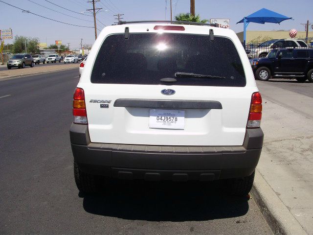 2005 Ford Escape HD Dually 4x4
