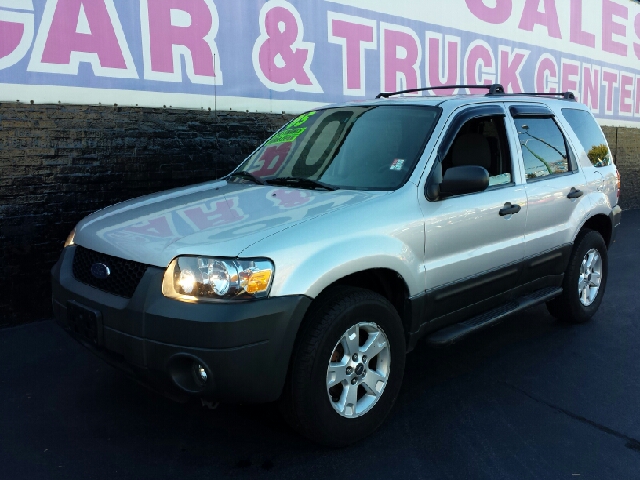 2005 Ford Escape SL 4x4 Regular Cab