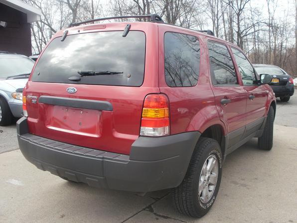2005 Ford Escape SL 4x4 Regular Cab
