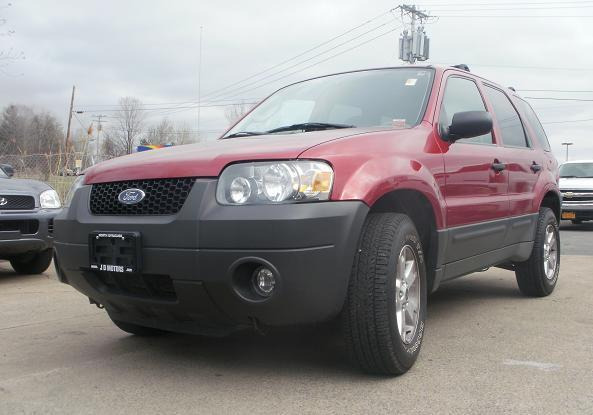 2005 Ford Escape SL 4x4 Regular Cab