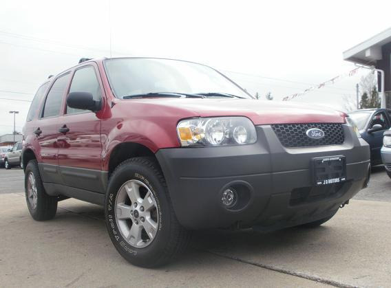 2005 Ford Escape SL 4x4 Regular Cab