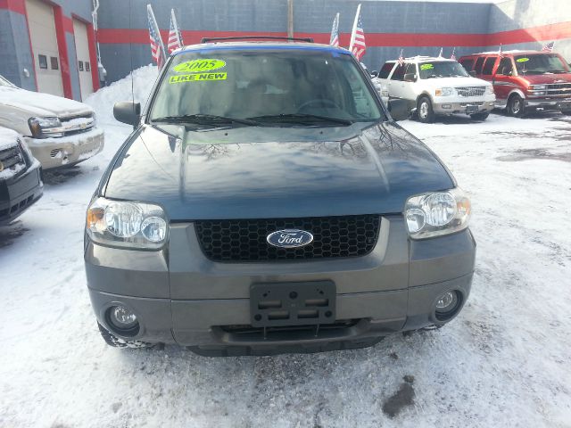 2005 Ford Escape SL 4x4 Regular Cab