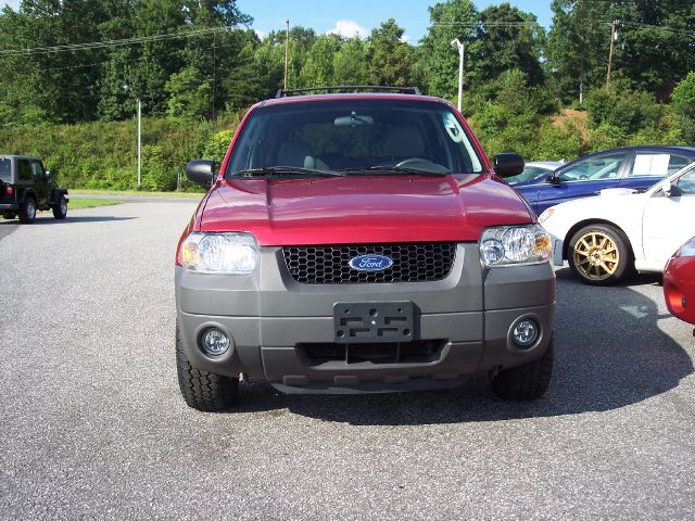 2005 Ford Escape SL 4x4 Regular Cab