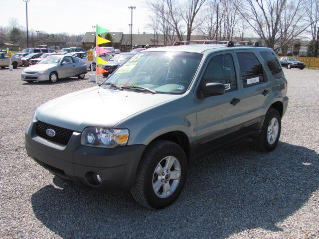 2005 Ford Escape SL 4x4 Regular Cab