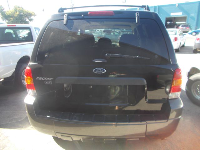 2005 Ford Escape SL 4x4 Regular Cab