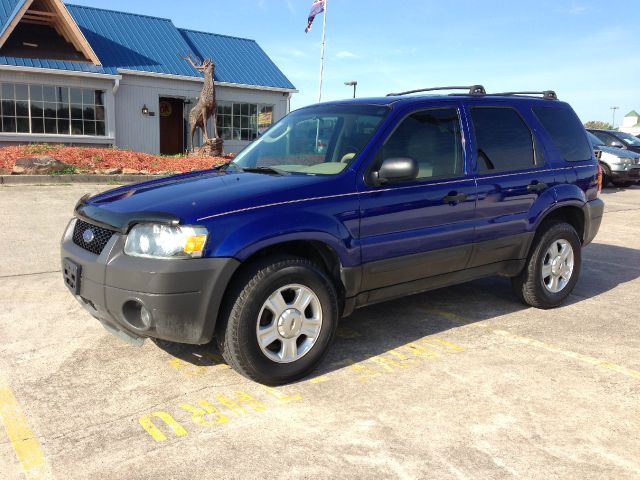 2005 Ford Escape SL 4x4 Regular Cab