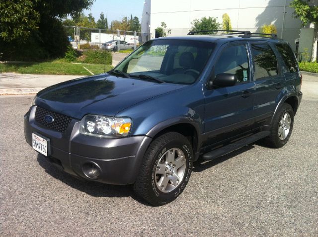 2005 Ford Escape 4dr 2.9L Twin Turbo AWD W/3rd