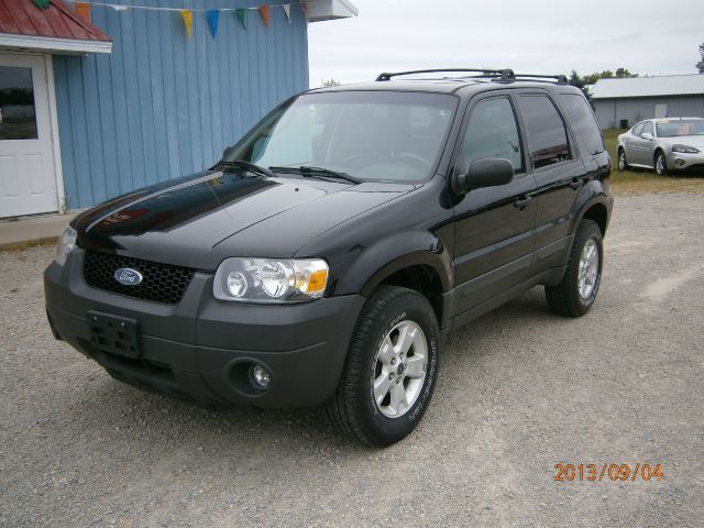 2005 Ford Escape SL 4x4 Regular Cab