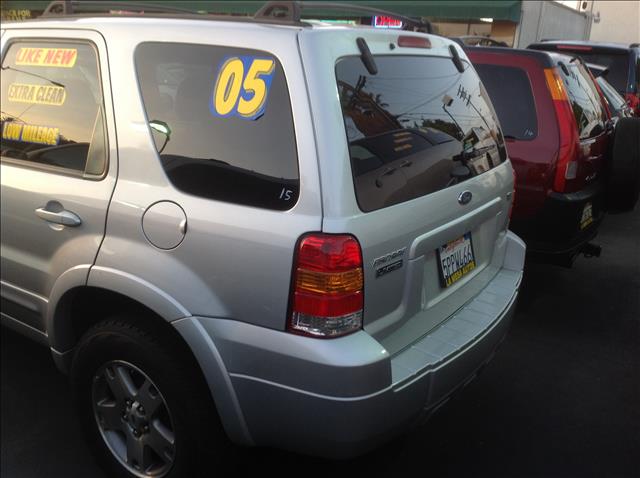 2005 Ford Escape I Limited