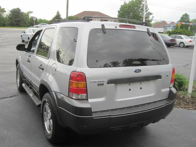 2005 Ford Escape SL 4x4 Regular Cab