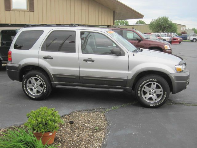 2005 Ford Escape SL 4x4 Regular Cab