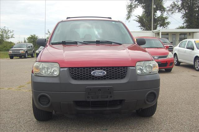 2005 Ford Escape Unknown