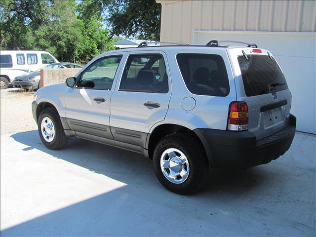 2005 Ford Escape XLS