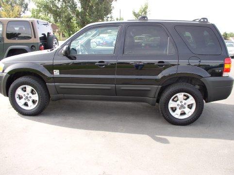 2005 Ford Escape ESi