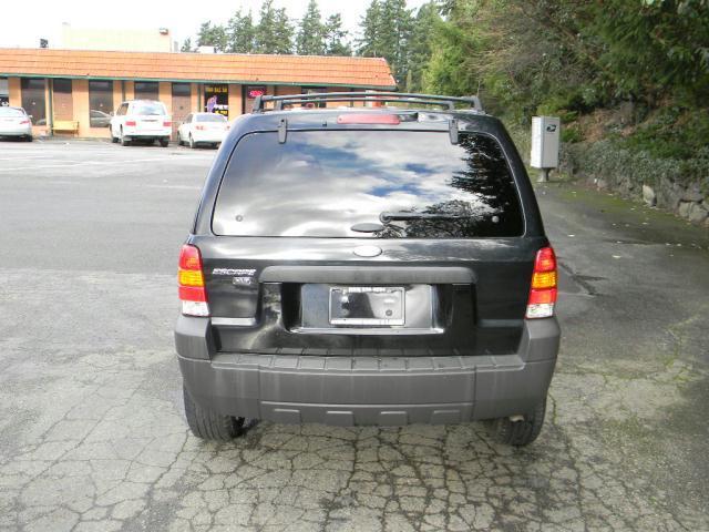 2005 Ford Escape Unknown