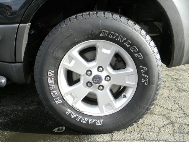 2005 Ford Escape Unknown