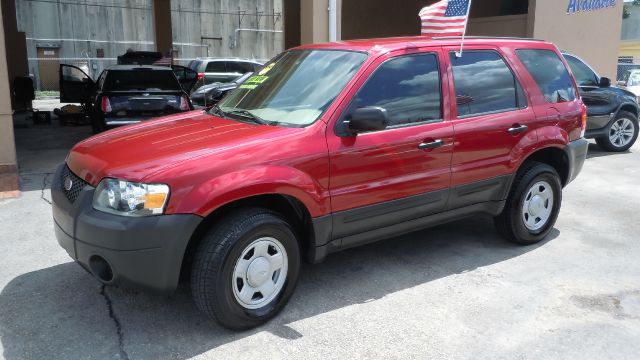 2005 Ford Escape Reg Cab 159.5 WB C5B