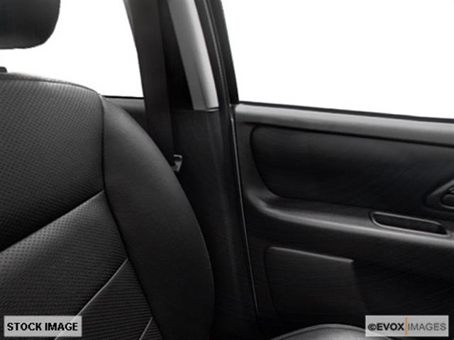 2005 Ford Escape Unknown